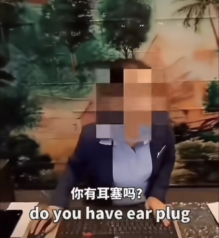 找屎小兵人: jandan.net/t/6128589OO: 161 XX: 25蛋友16fedceaf9722: 香港的狗那么没素质吗OO: 95, XX: 3超级彩笔: 洋奴确实多，有个同学当时让我晚上帮忙招待个老外，毕竟他口语不好，我还以为是他客户就帮忙了，巴巴一顿帮着唠嗑搞气氛，饭后他在犹豫要不要请人家去酒吧，担心洋人喝的酒太贵了消费高