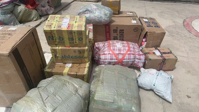 Tere: jandan.net/t/6139874抖音上，看到之前钓鱼的朋友去四川凉山支教，并帮扶的经历和视频，跟他联系，在身边同事的圈子里征集了一批书籍，文具，衣物，捐赠到支教同事所在的北疆