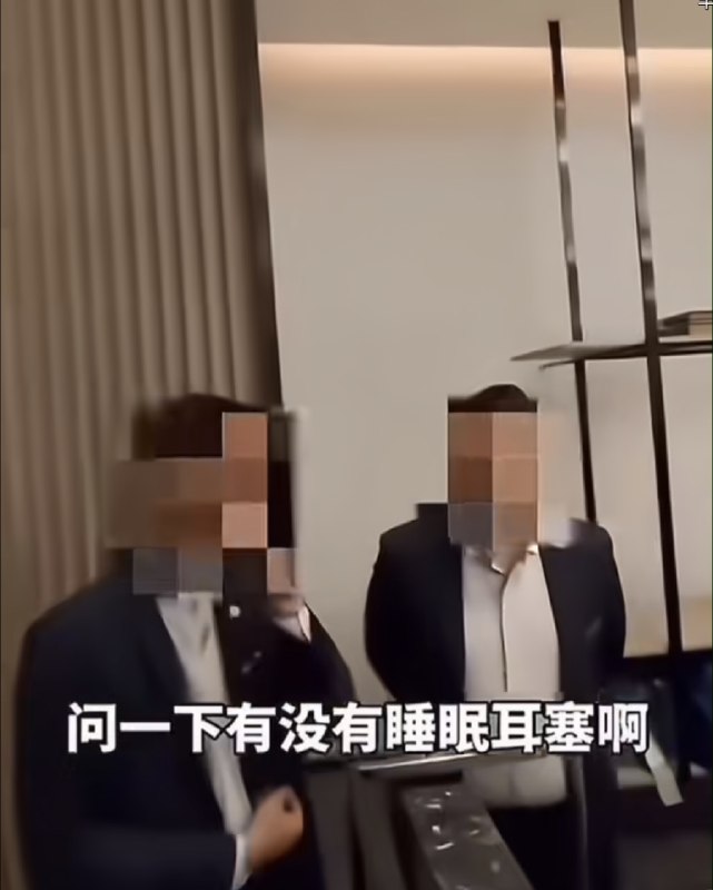 找屎小兵人: jandan.net/t/6128589OO: 161 XX: 25蛋友16fedceaf9722: 香港的狗那么没素质吗OO: 95, XX: 3超级彩笔: 洋奴确实多，有个同学当时让我晚上帮忙招待个老外，毕竟他口语不好，我还以为是他客户就帮忙了，巴巴一顿帮着唠嗑搞气氛，饭后他在犹豫要不要请人家去酒吧，担心洋人喝的酒太贵了消费高